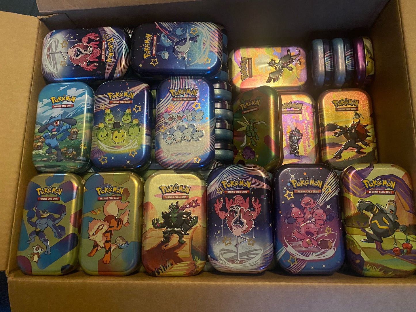 Pokémon Mini Tin – Vol met Verrassingen!